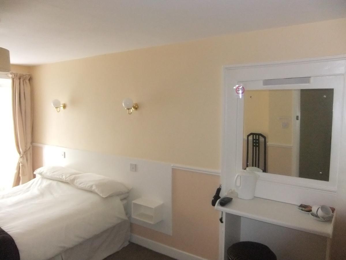 Woodstock Arms Bed & Breakfast Inistioge Bagian luar foto